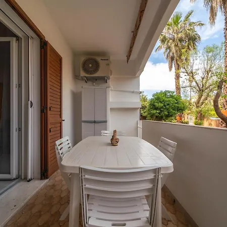 Alguereta Holiday Home Apartmán